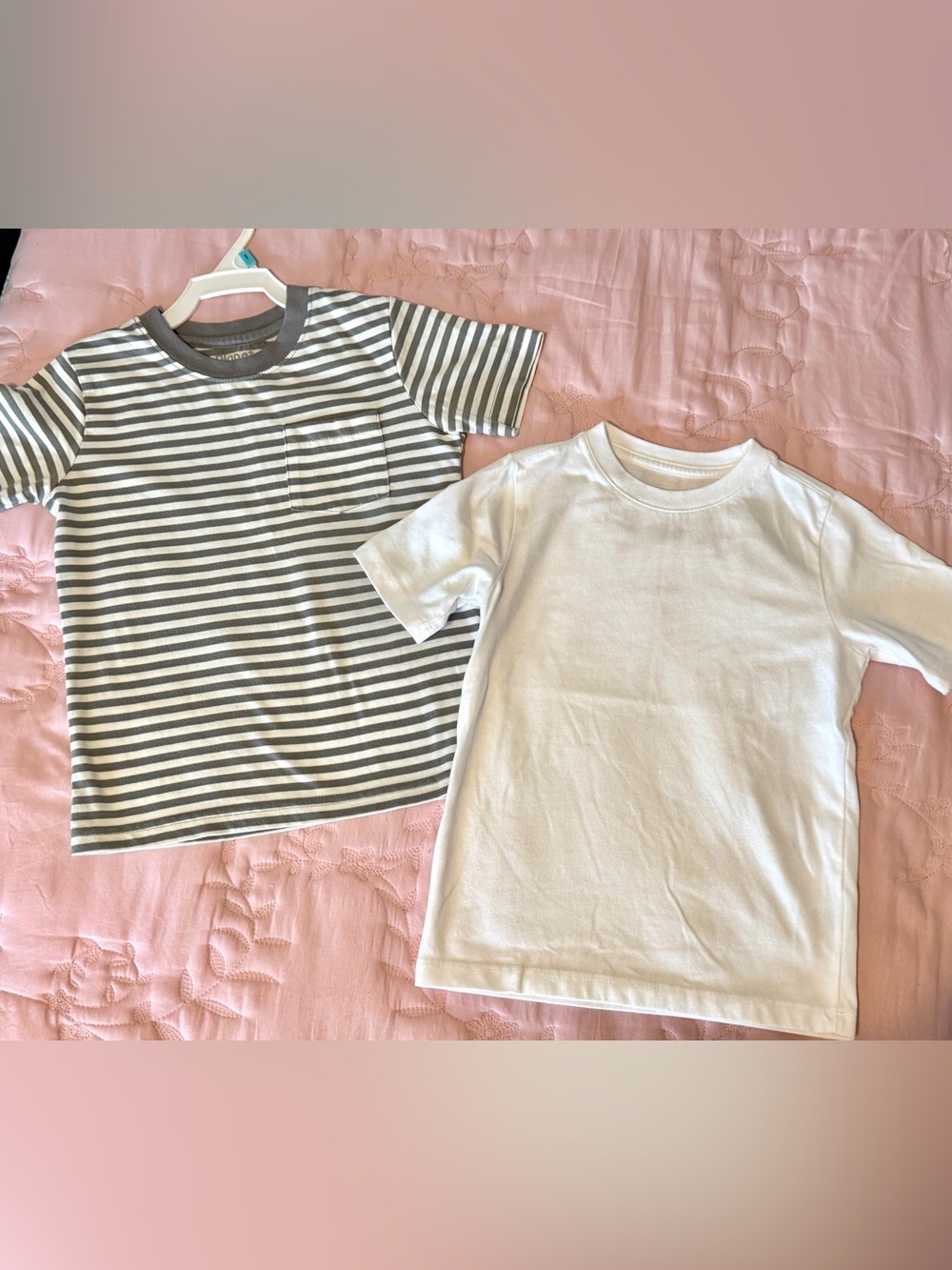 Lot of 2 Boys T-Shirts Wonder Nation White NWOT & Planet Cotton Striped Size 4-5
